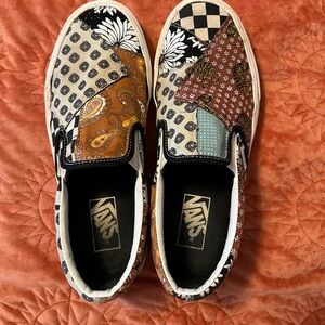 Women’s vans size 8.5